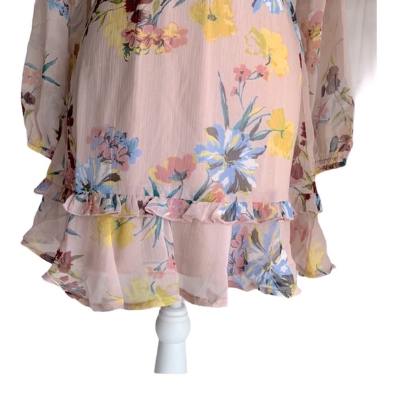 BAND OF GYPSIES NWT BLUSH FLORAL MINI DRESS - Picture 8 of 12